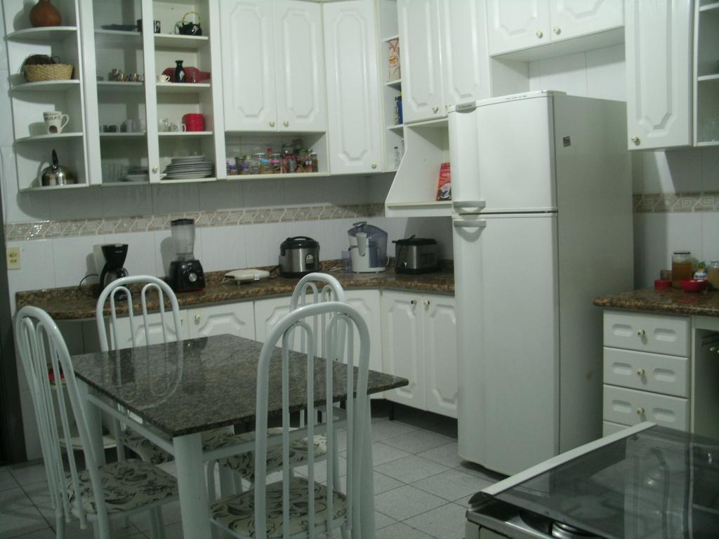 Itaguá Guest House Ubatuba Esterno foto