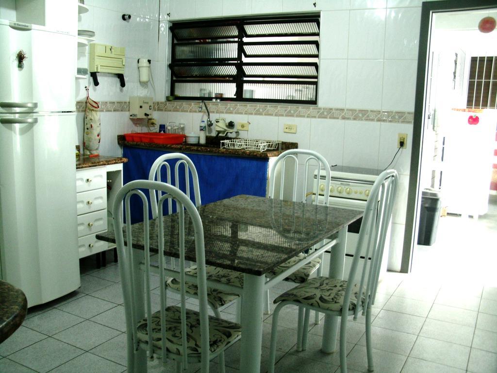 Itaguá Guest House Ubatuba Esterno foto